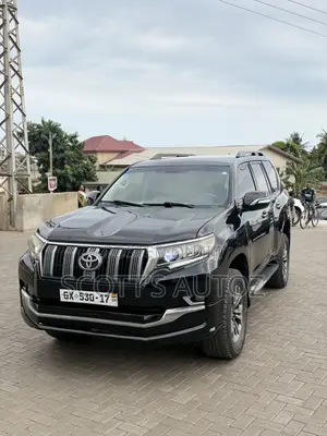 Toyota Land Cruiser Prado 2017 Black