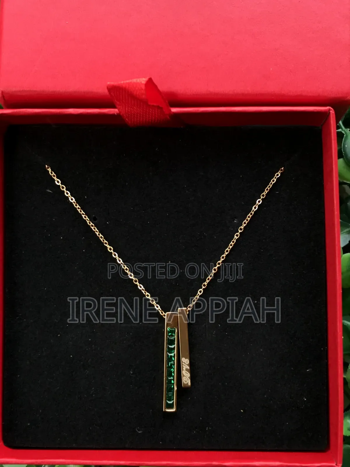 Stunning Ladies Necklaces for Her