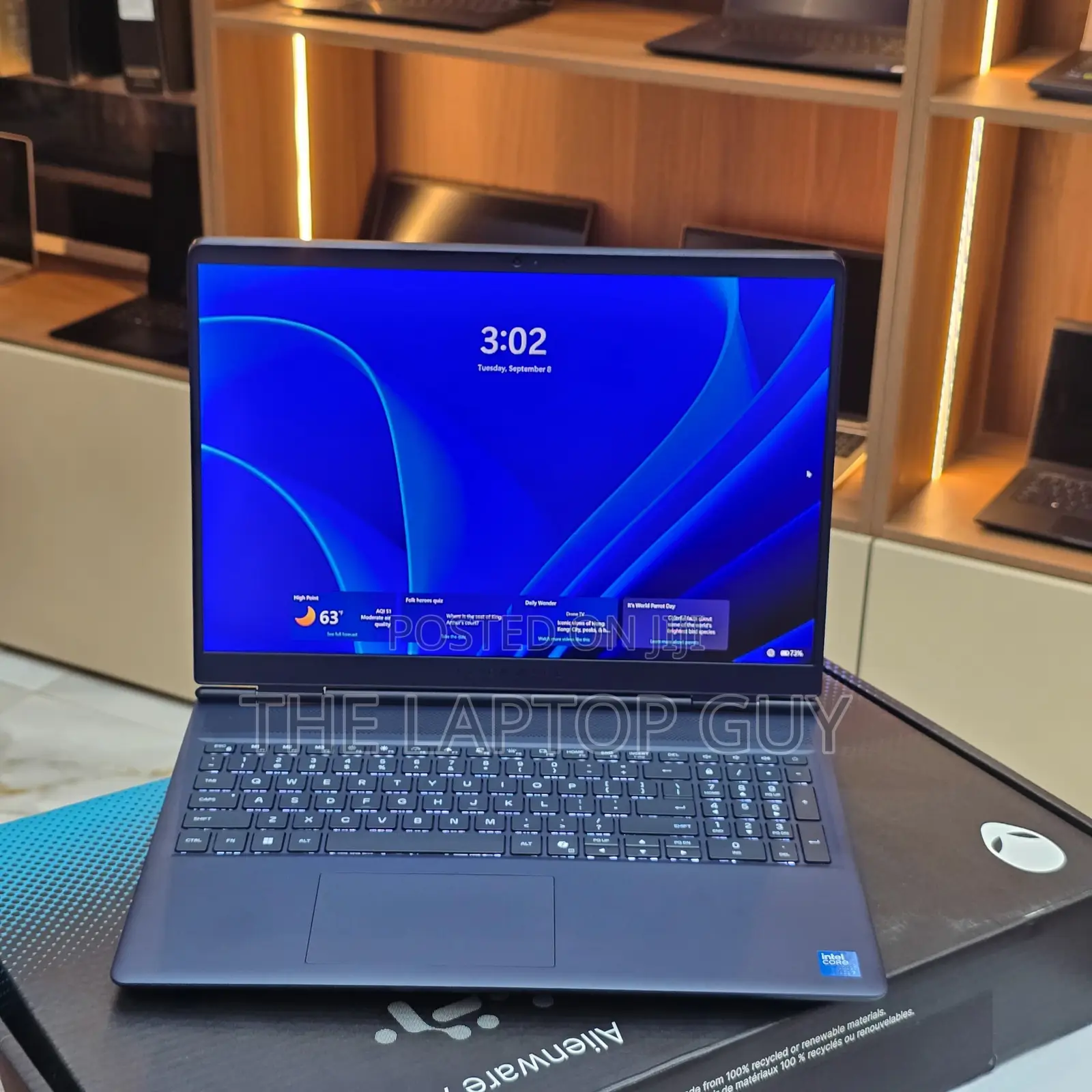 New Laptop Alienware 16x Aurora 16GB Intel Core i7 SSD 1T