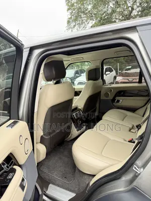Land Rover Range Rover 3.0L V6 Supercharged HSE 2019 Gold