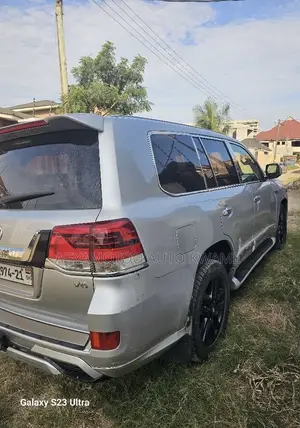 Toyota Land Cruiser 4.0 V6 GX-R 2013 Brown
