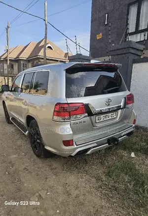 Toyota Land Cruiser 4.0 V6 GX-R 2013 Brown