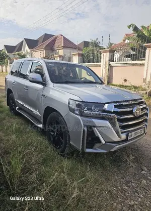 Toyota Land Cruiser 4.0 V6 GX-R 2013 Brown