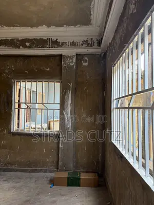 2bdrm Apartment in Kwabenya for rent