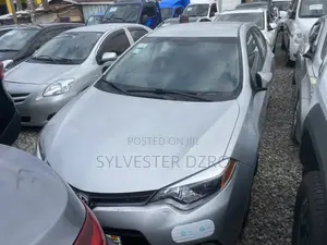 Toyota Corolla 2017 Silver