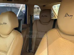 Porsche Cayenne S 2012 Blue