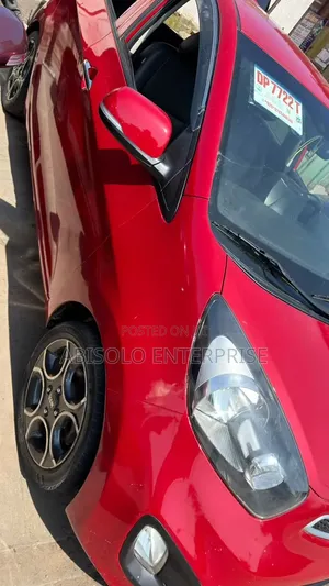Kia Morning 2012 Red
