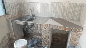 1bdrm Apartment in North Legon, Zongo Junction for rent
