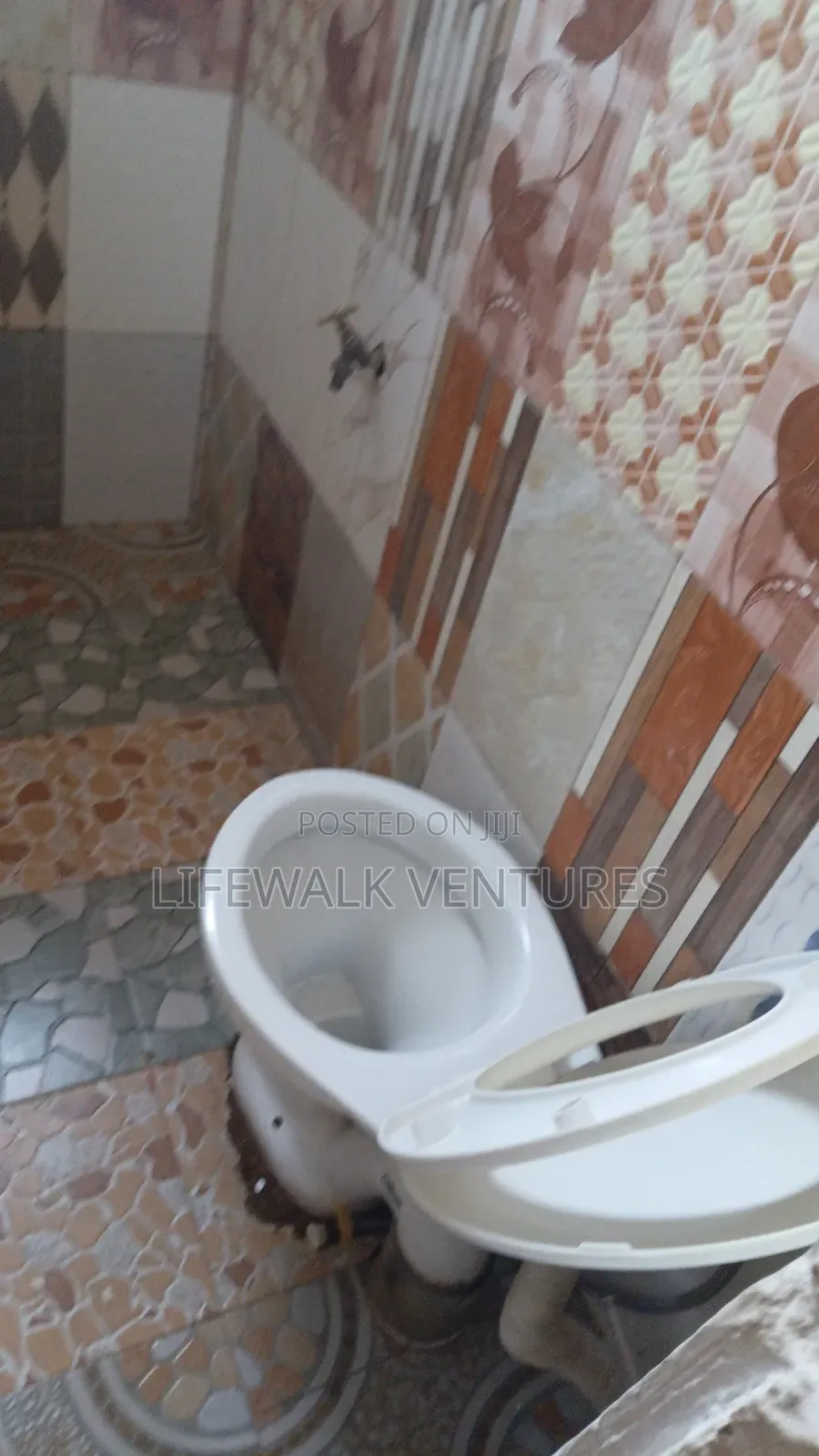 1bdrm Apartment in North Legon, Zongo Junction for rent