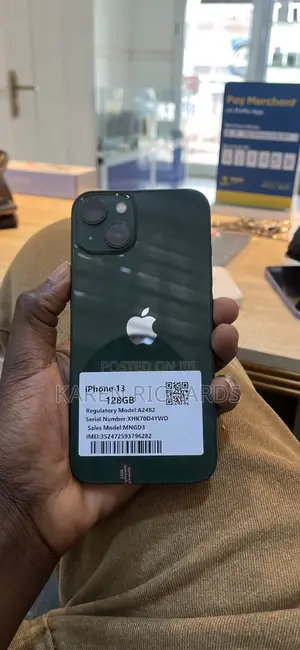 Apple iPhone 13 128 GB Green