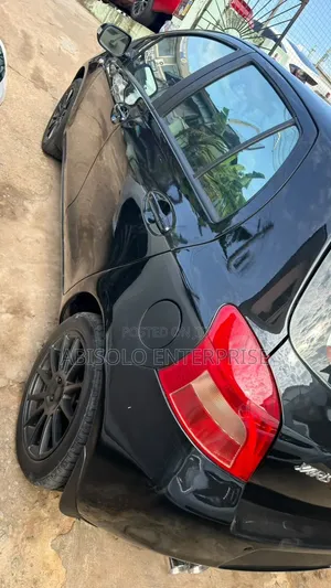 Toyota Yaris 2010 Black