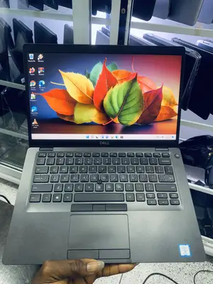 Laptop Dell Latitude 5400 16GB Intel Core i7 SSD 256GB