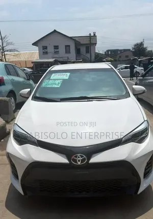 Toyota Corolla 2016 White