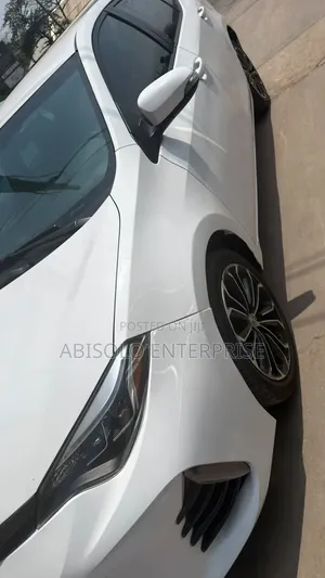 Toyota Corolla 2016 White
