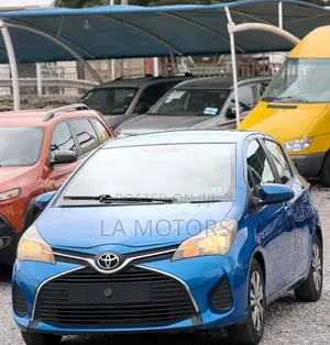 Toyota Yaris 2015 Blue