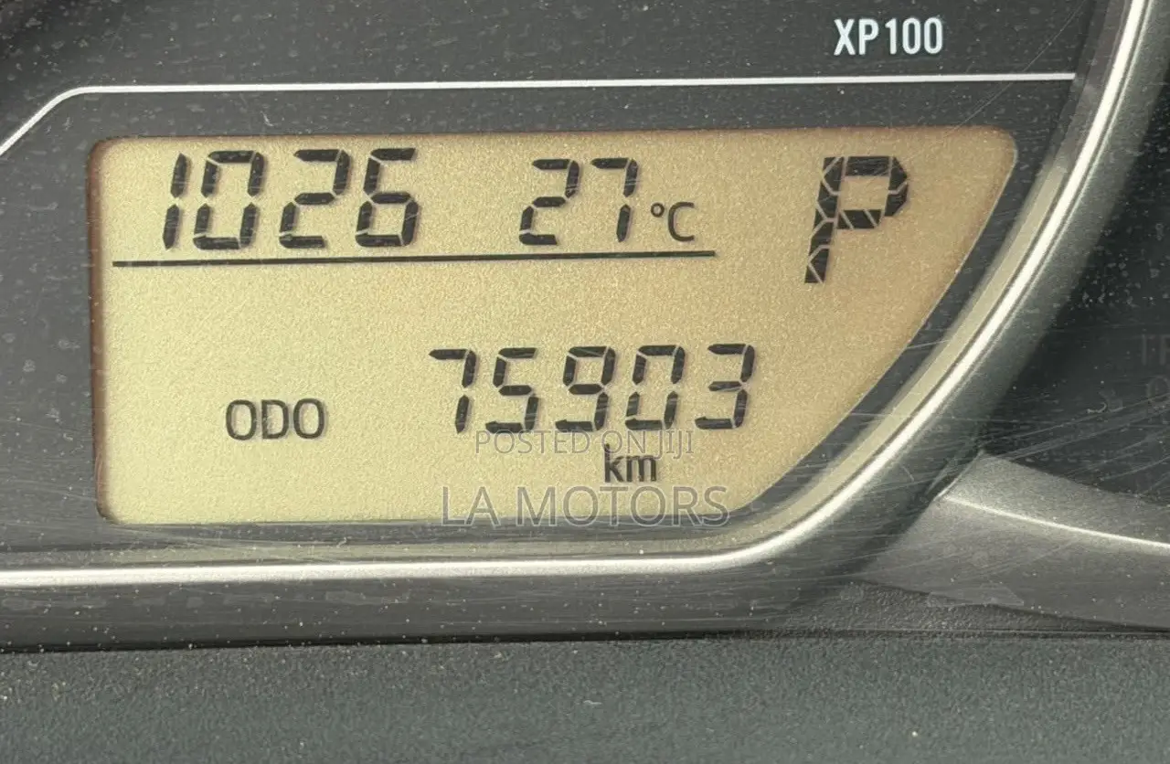 Toyota Yaris 2015 Blue