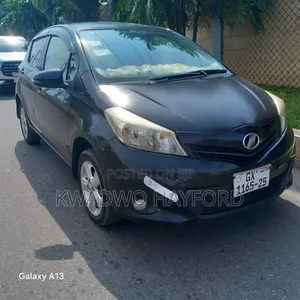 Toyota Vitz 2013 Black