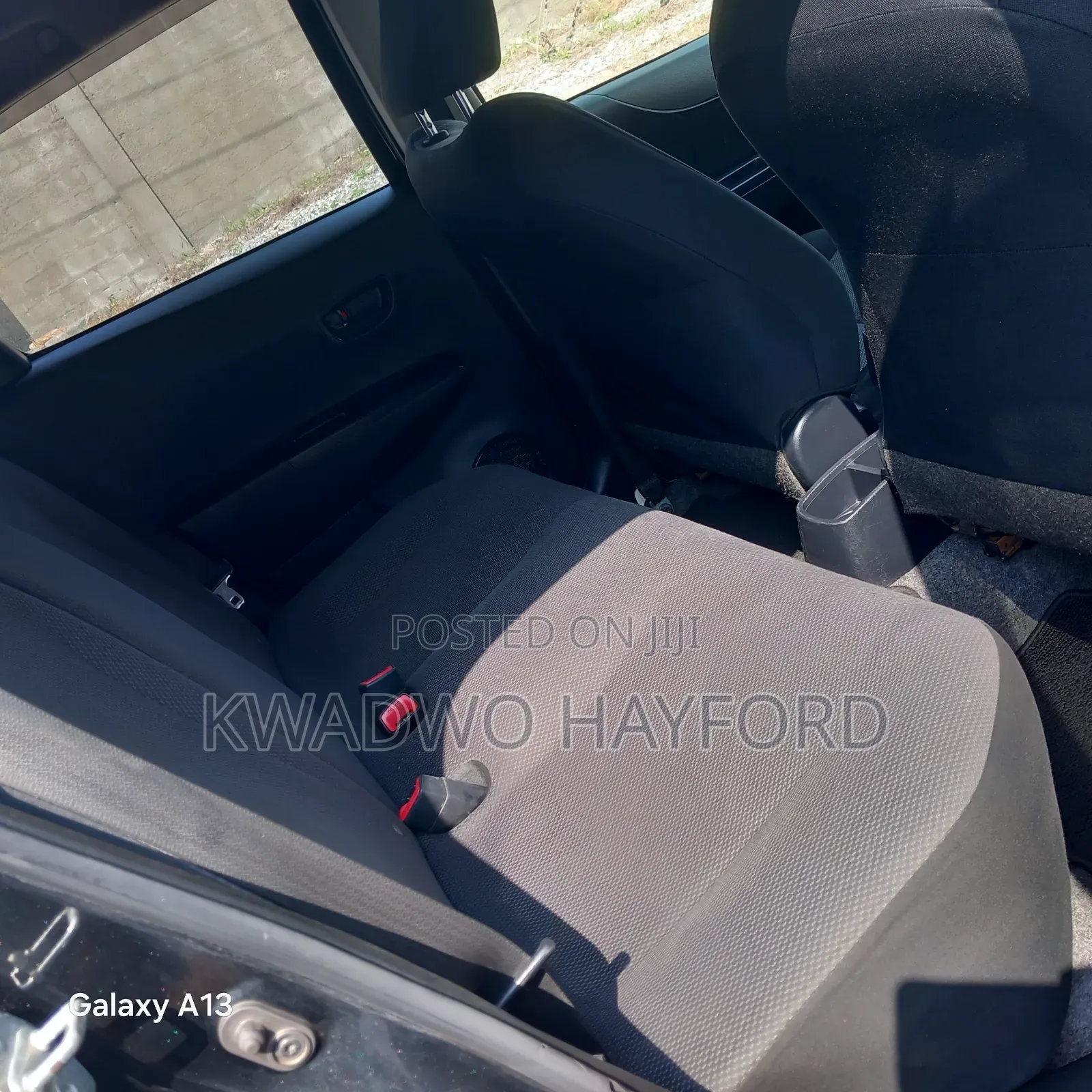 Toyota Vitz 2013 Black