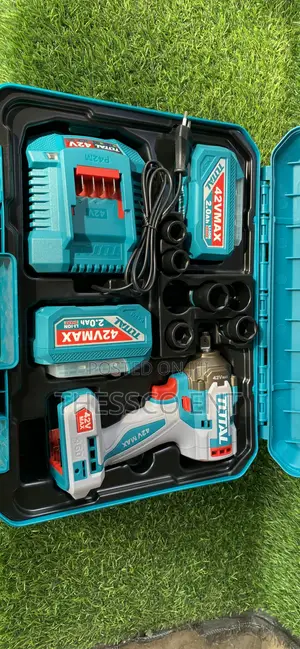 Cordless Impact Wrench Total