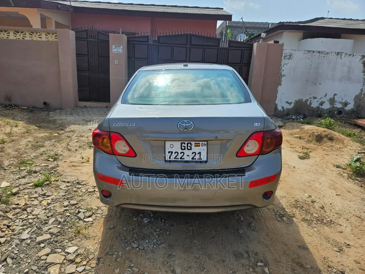 Toyota Corolla 2010 Gray