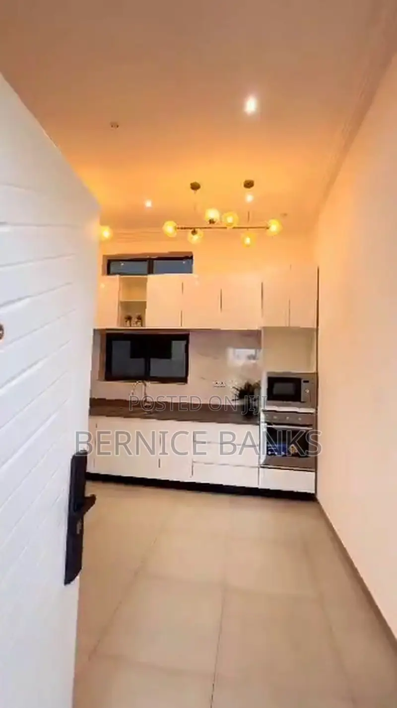 3bdrm Apartment in Oyarifa for sale