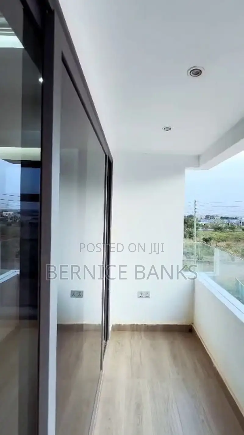 3bdrm Apartment in Oyarifa for sale