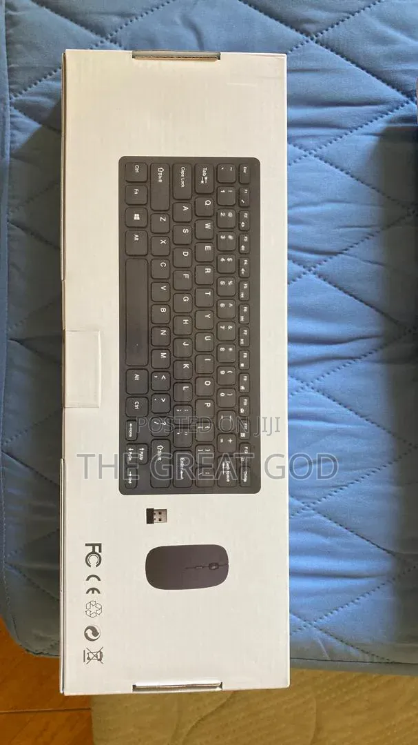 Portable Wireless Mini Keyboard and Mouse
