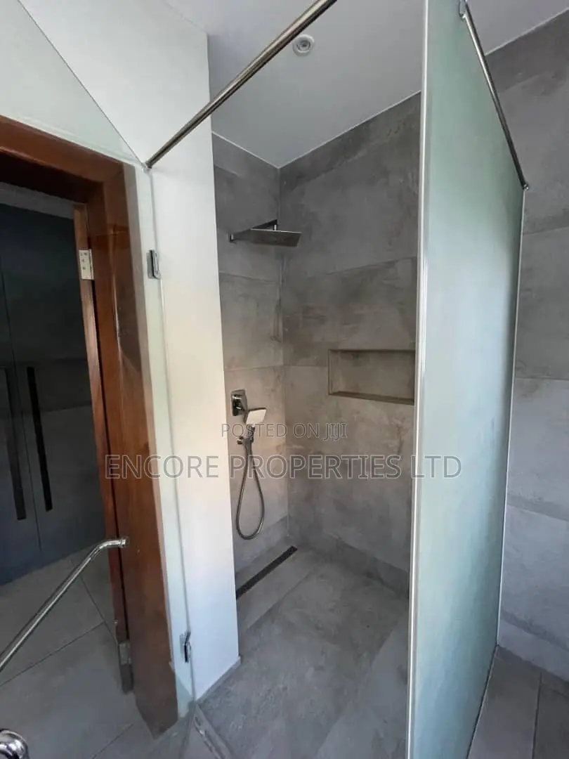 4bdrm House in Cantonments for rent