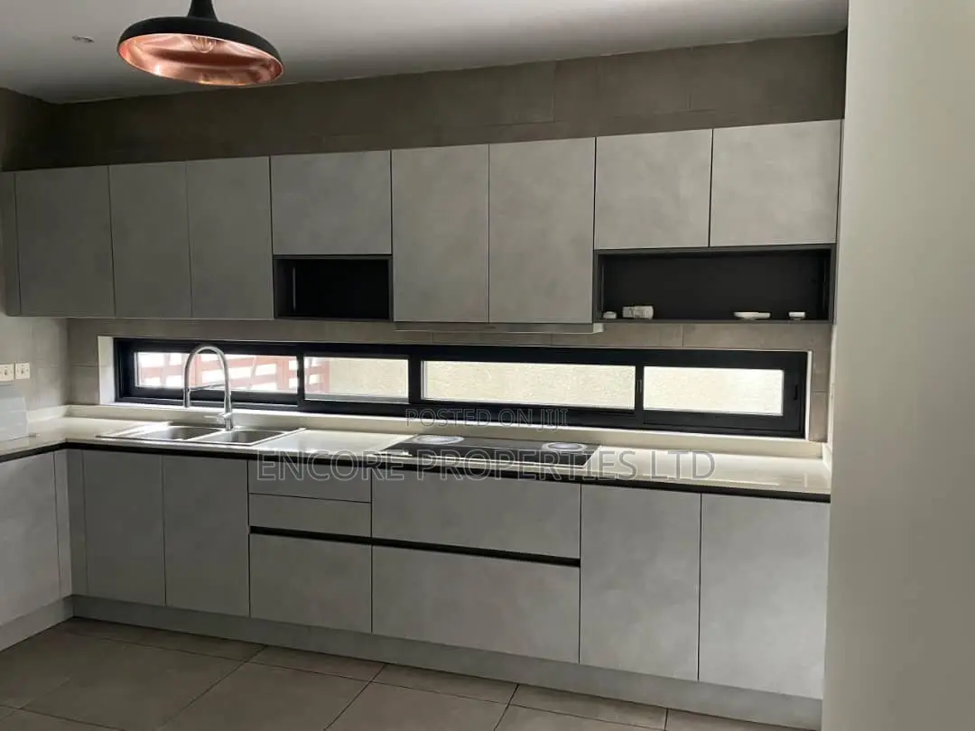 4bdrm House in Cantonments for rent