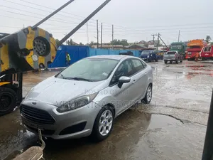 Ford Fiesta 2017 Silver