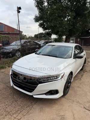 Honda Accord LX 2018 White