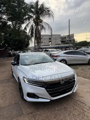 Honda Accord LX 2018 White