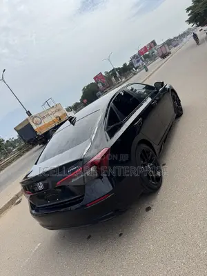 Honda Civic Sport CVT 2025 Black