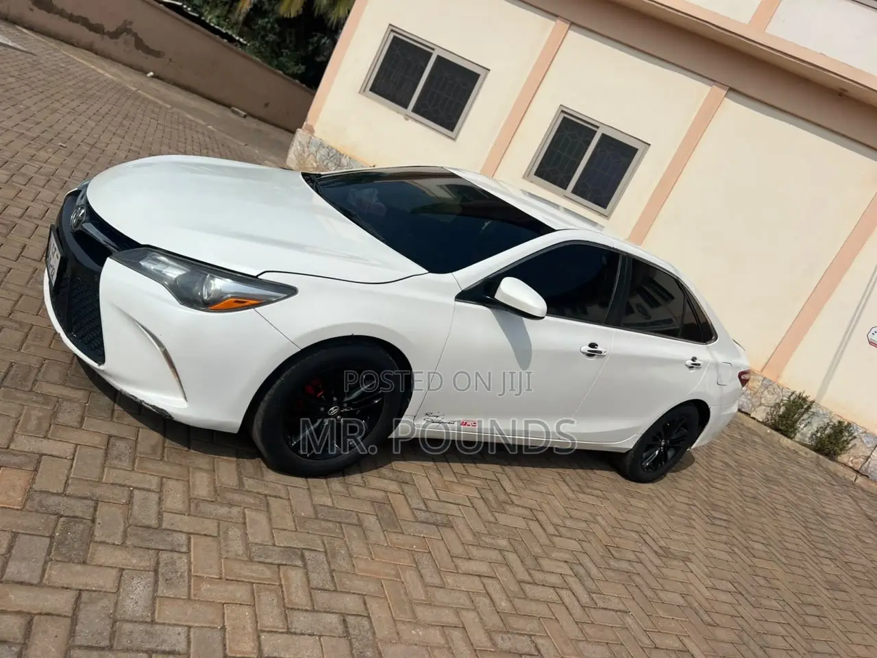 Toyota Camry 2016 White