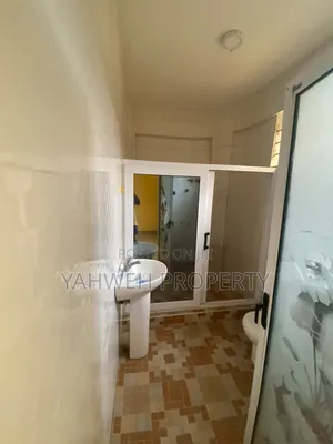3bdrm Apartment in Spintex Shell Sign, Coca Cola for rent