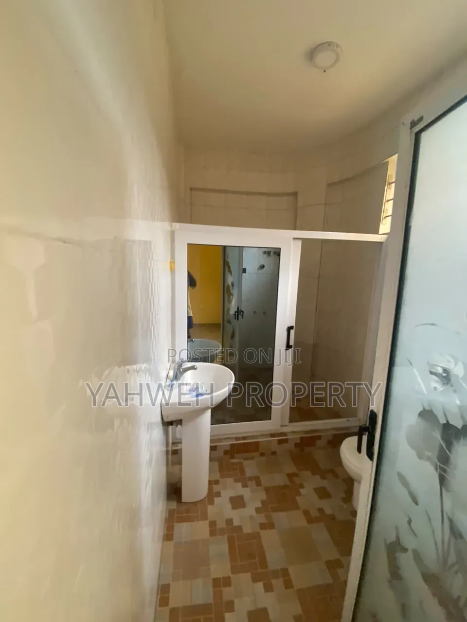 3bdrm Apartment in Spintex Shell Sign, Coca Cola for rent