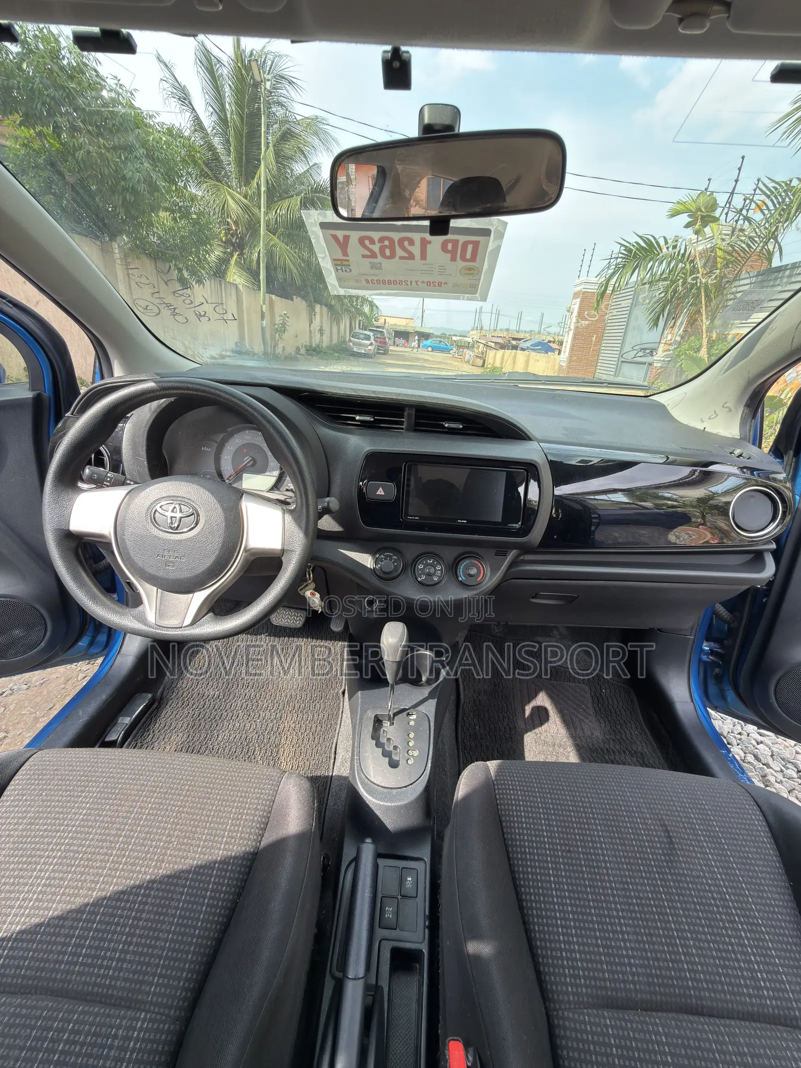 Toyota Vitz 1.3 FWD 5dr 2015 Blue
