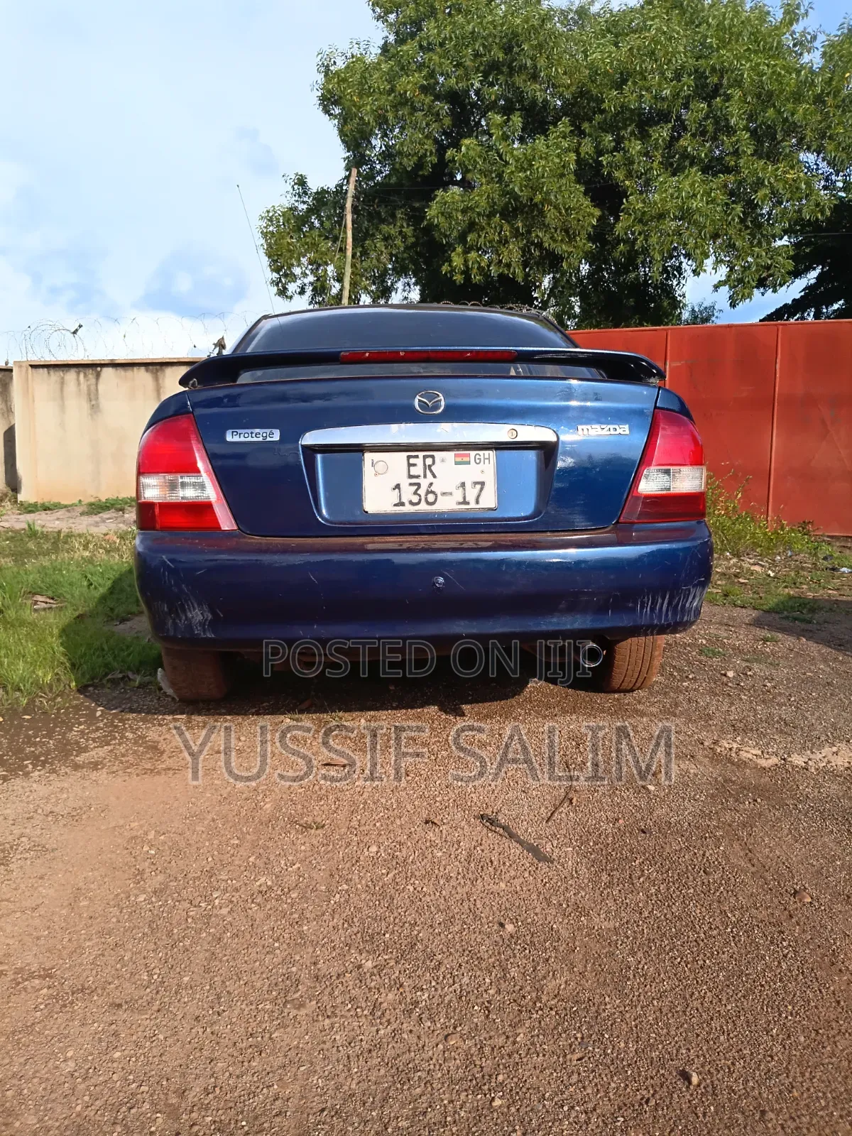 Mazda Protege DX 2000 Blue