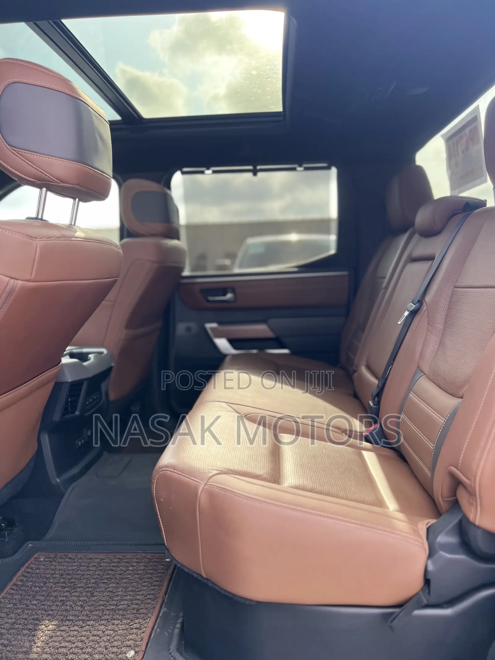 Toyota Tundra 1794 2022 Silver