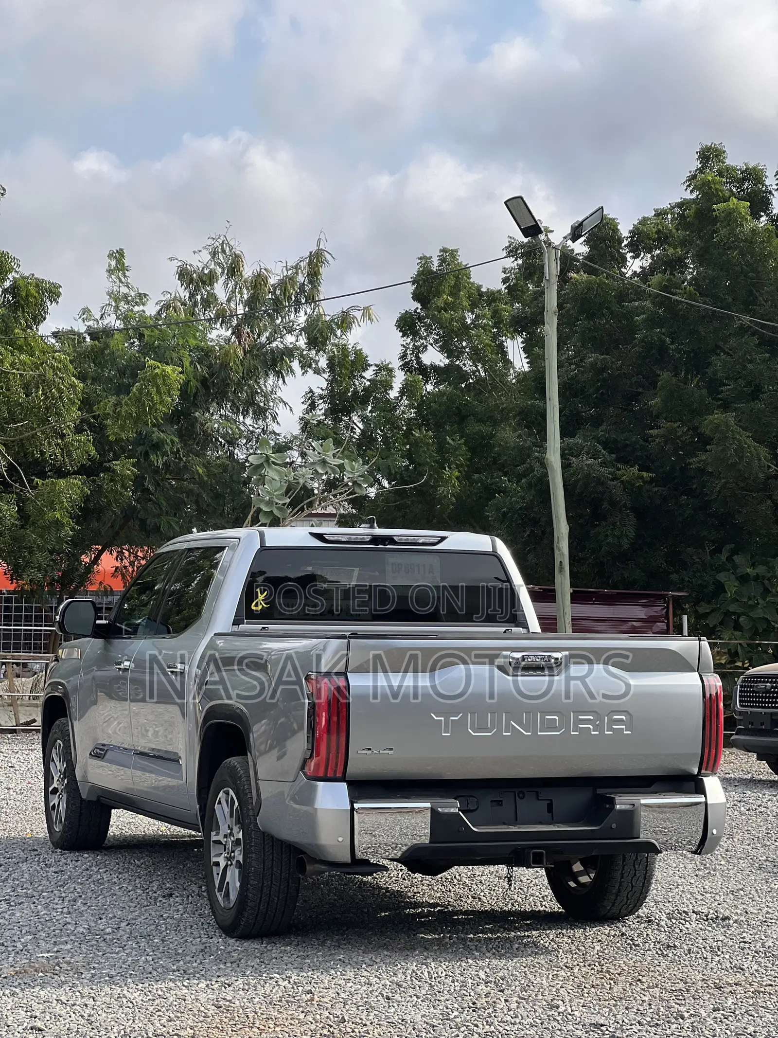 Toyota Tundra 1794 2022 Silver