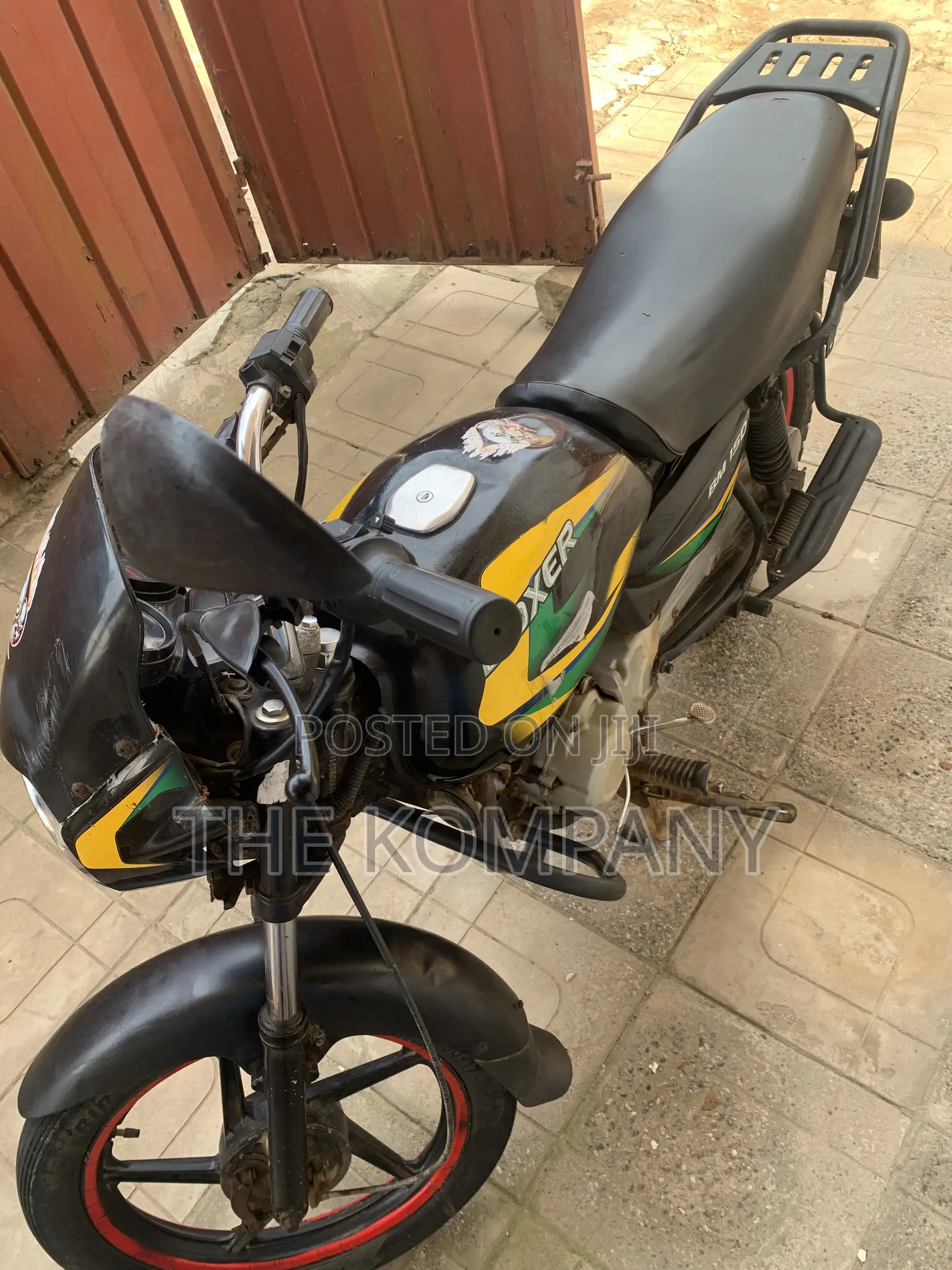 Bajaj Boxer 150 UG 2023 Black