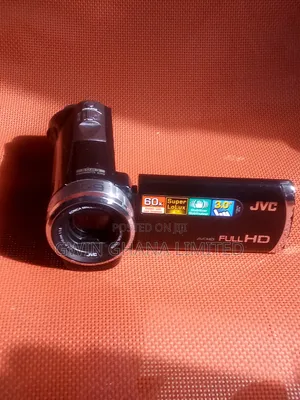 JVC Everiojvc Gz-E300bu Full HD . HDMI for Live videos.neat