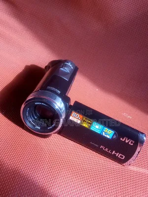 JVC Everiojvc Gz-E300bu Full HD . HDMI for Live videos.neat