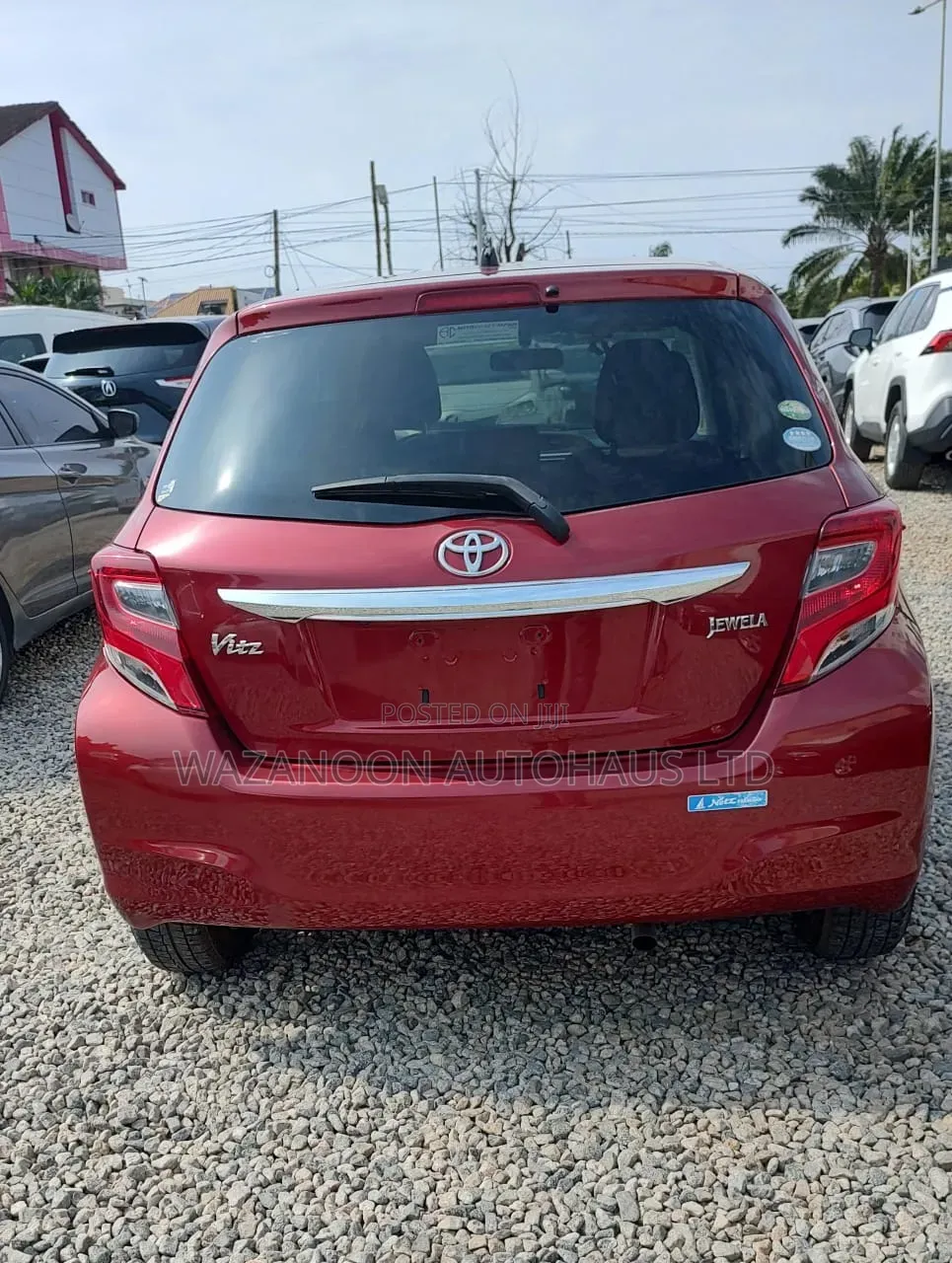 Toyota Vitz 1.3 FWD 5dr 2015 Red