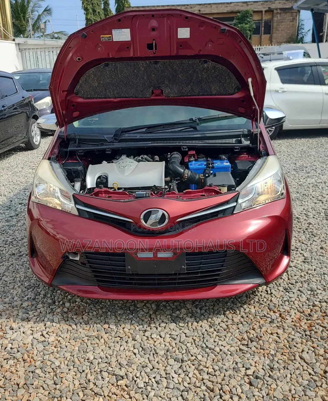 Toyota Vitz 1.3 FWD 5dr 2015 Red