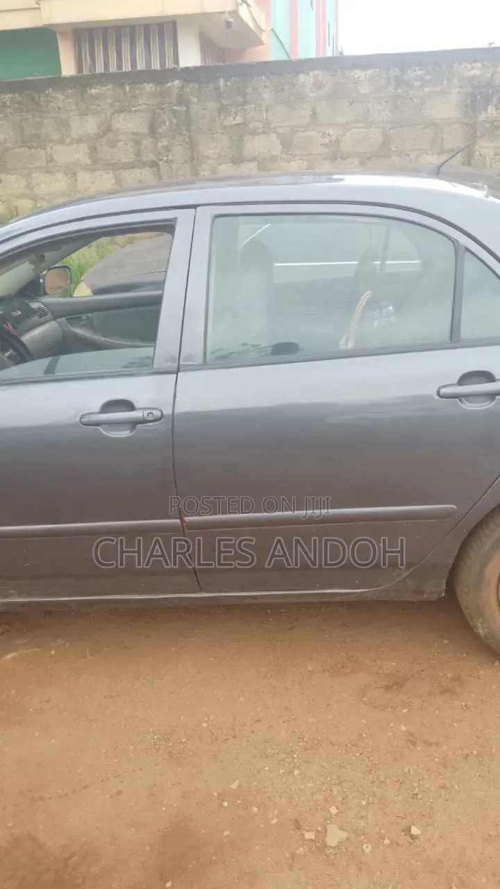 Toyota Corolla 2018 Gray