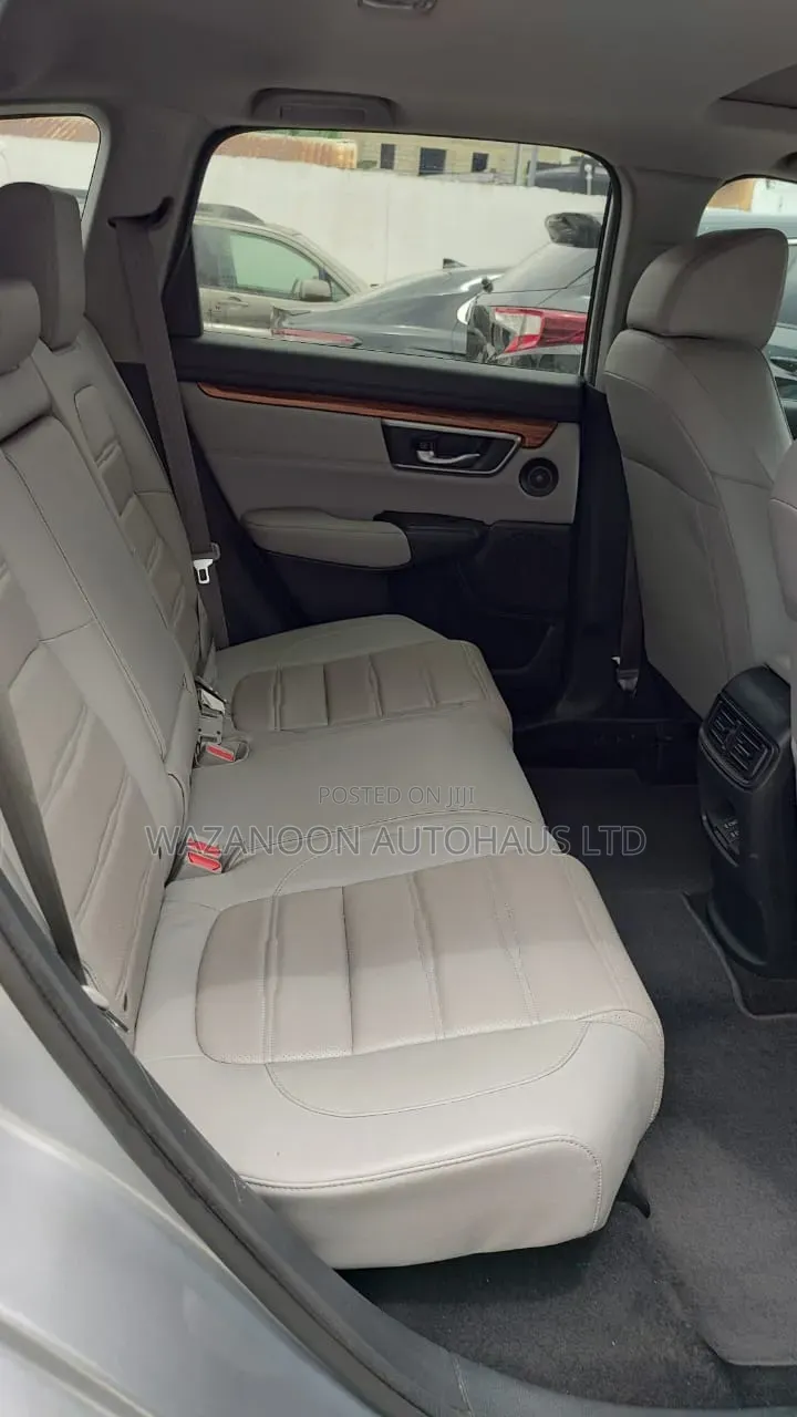Honda CR-V Touring 4dr SUV (1.5L 4cyl CVT) 2017 Silver