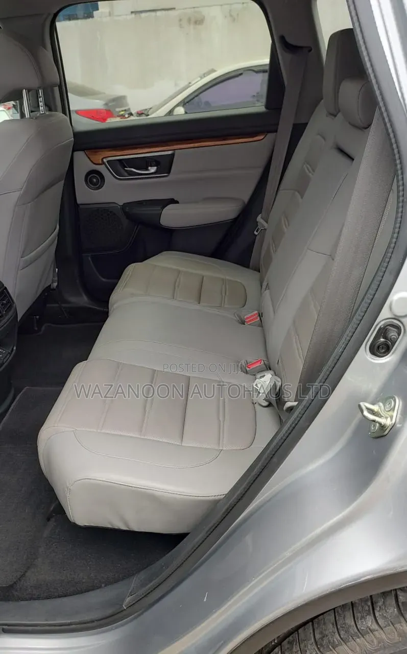 Honda CR-V Touring 4dr SUV (1.5L 4cyl CVT) 2017 Silver