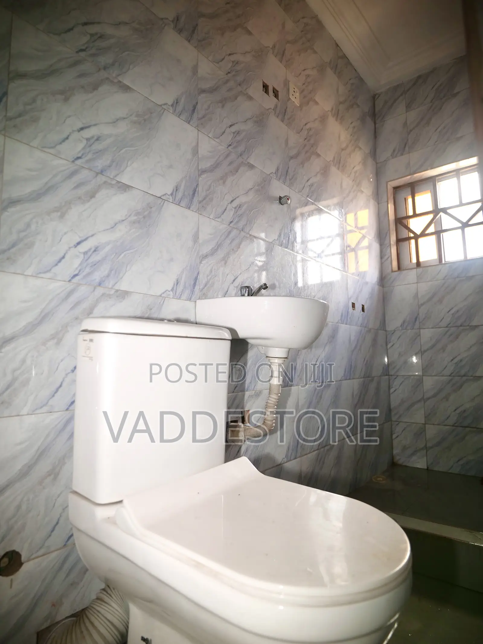 1bdrm Apartment in Ofankor Barrier for rent