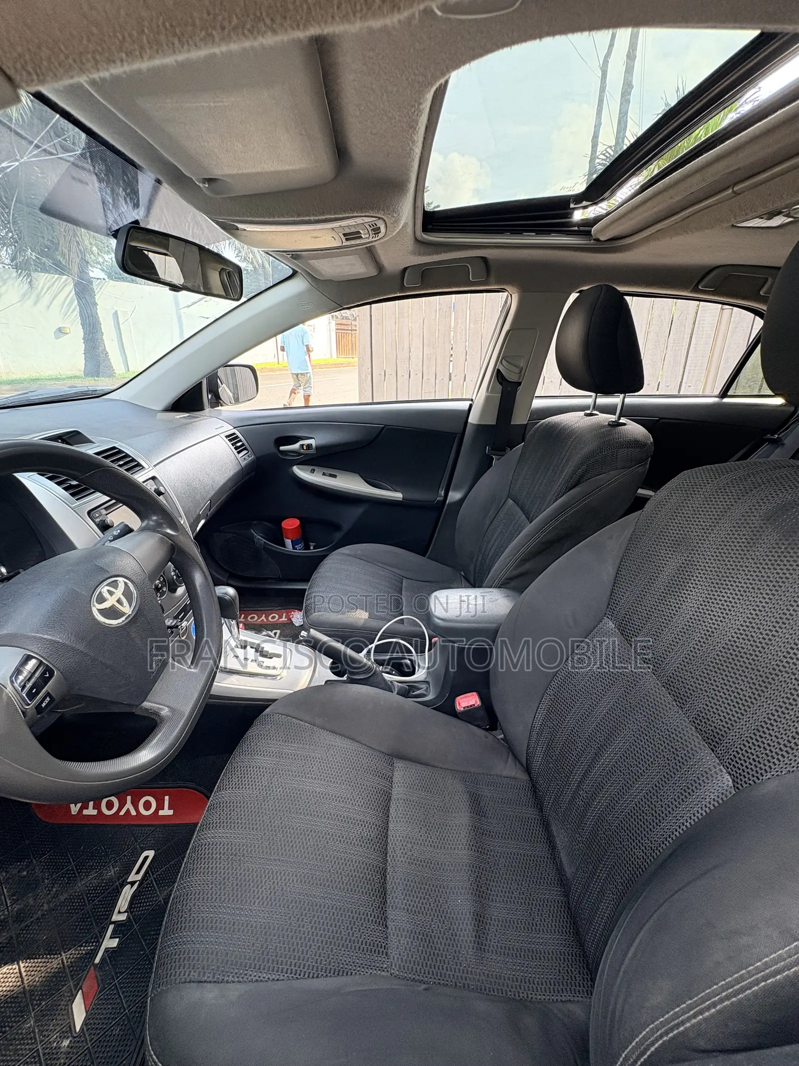 Toyota Corolla S 5-Speed 2013 Black